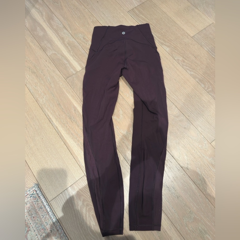 Lululemon Wunder Under purple